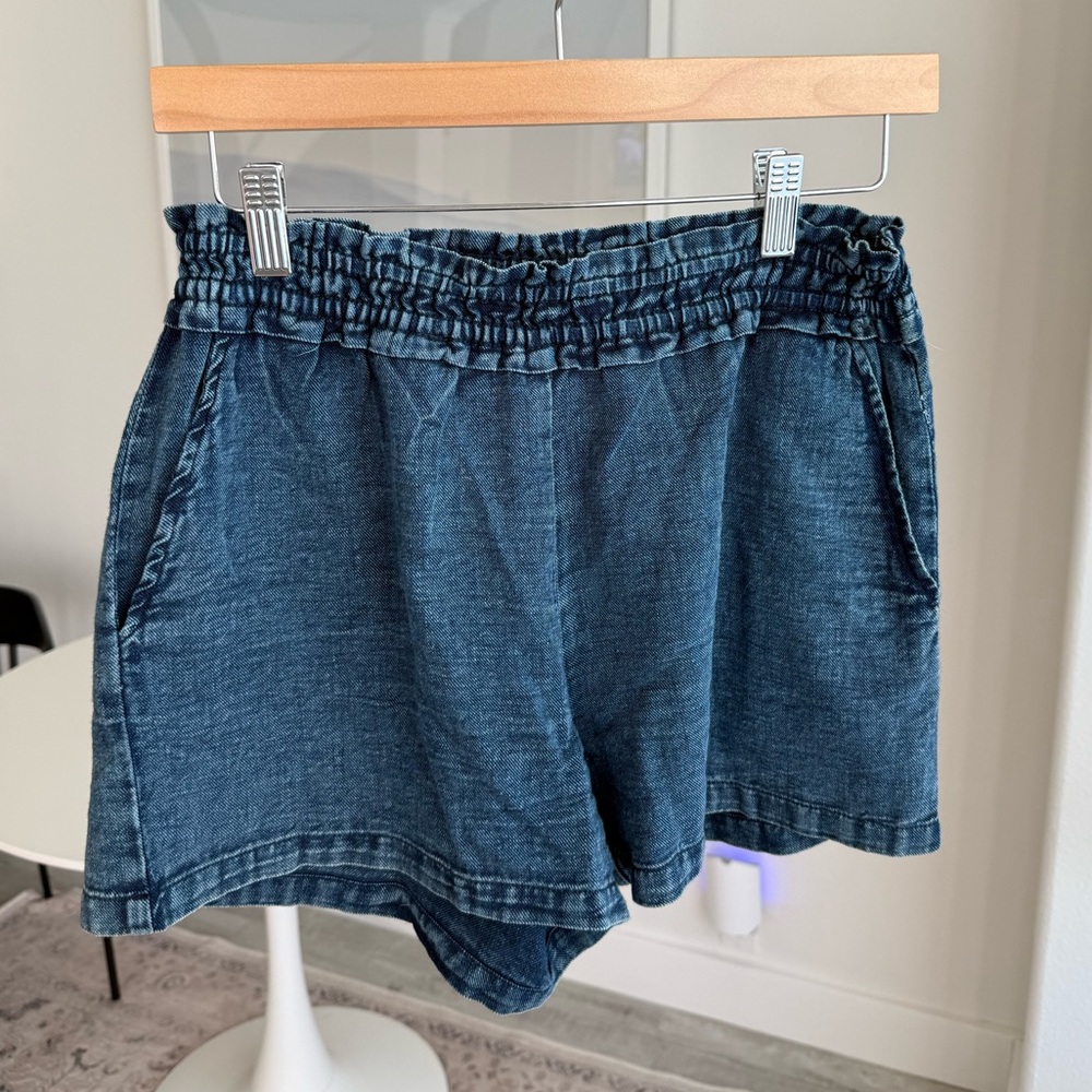 Anthropologie Blue Elastic-Ruffle Waist Denim-Style Shorts